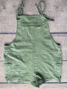American eagle olive chambray boho festival railroad tie strap short overalls M
